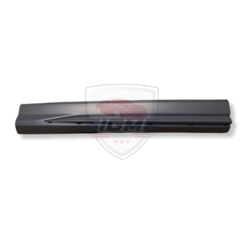2019-2025 AUDI Q3 Front Left Driver Side Molding Trim - Image 3