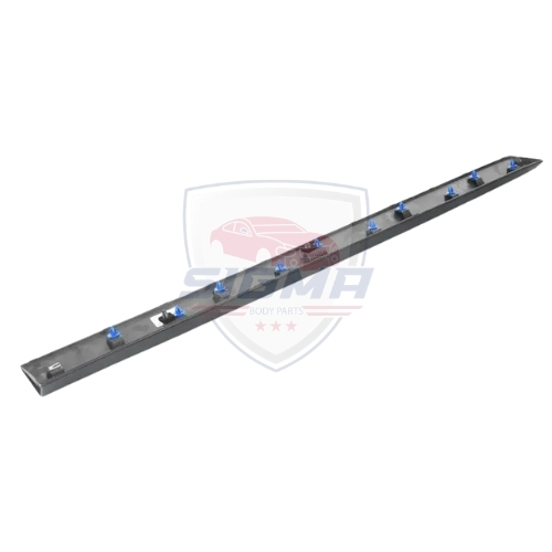 2018-2022 BMW X3 Front Left Driver Side Molding Trim - Image 5